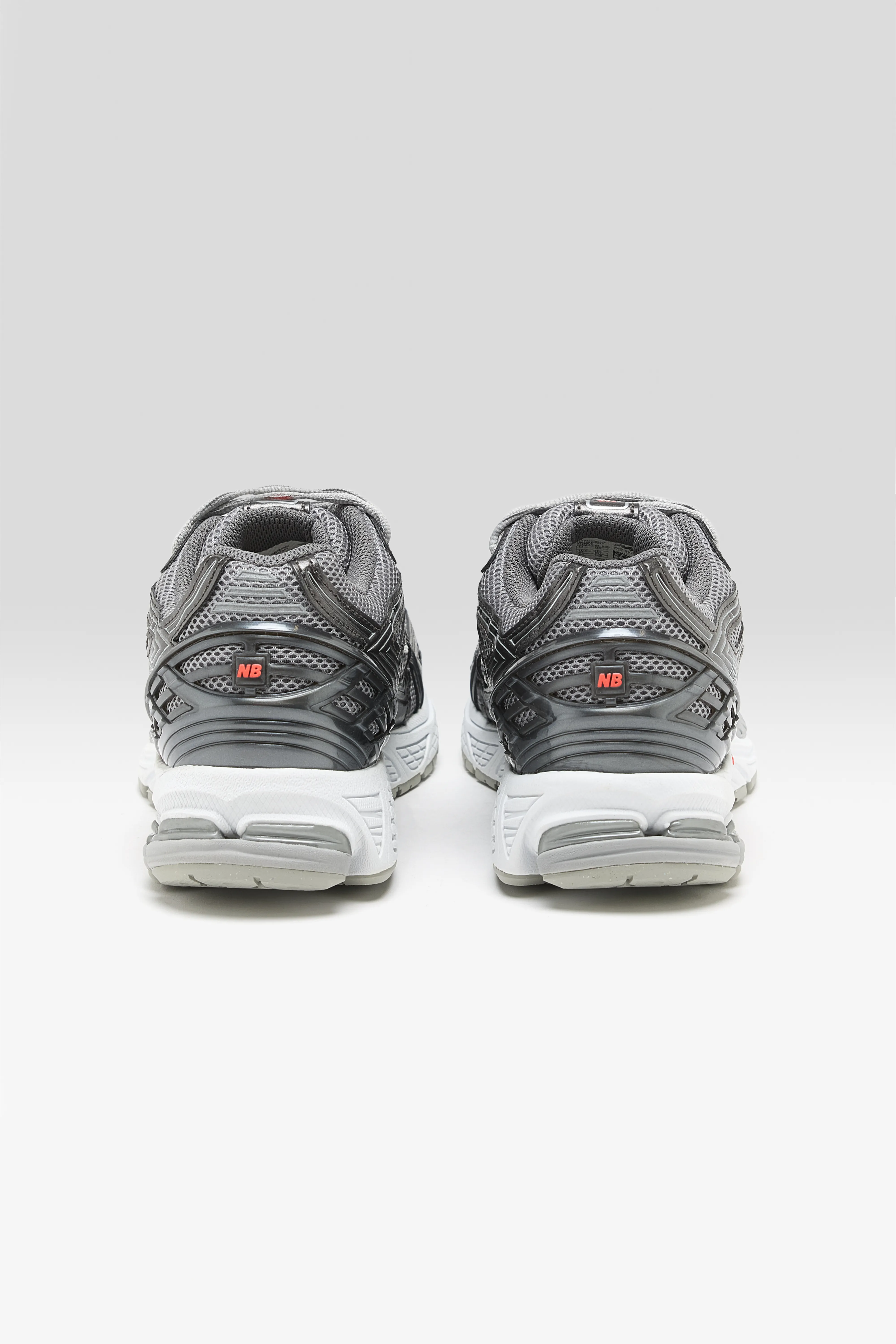 1906R for Men  (252 / M / GREY) - Image 5