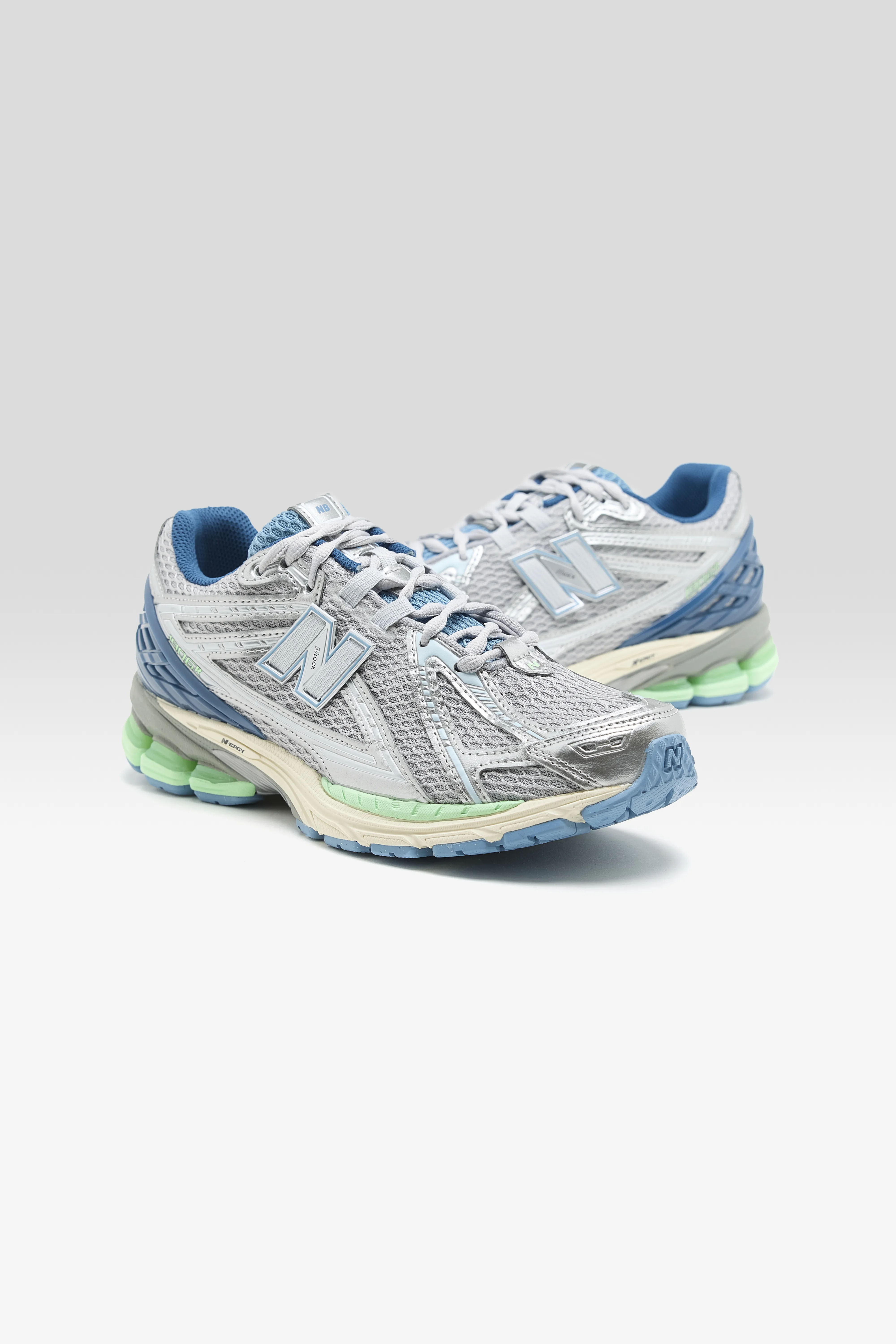 1906R for Men  (252 / M / SILVER) - Image 3