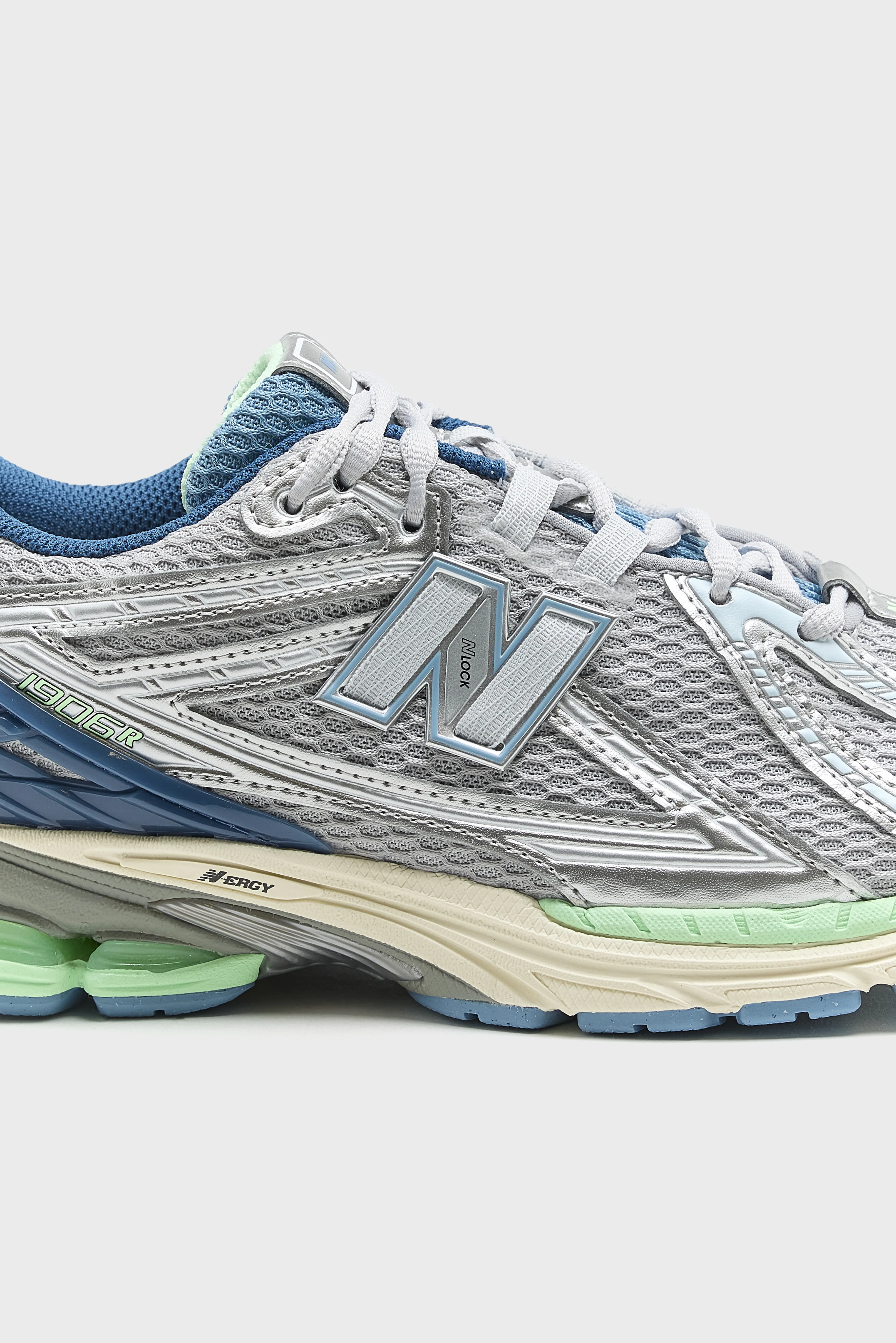 1906R for Men  (252 / M / SILVER) - Image 6