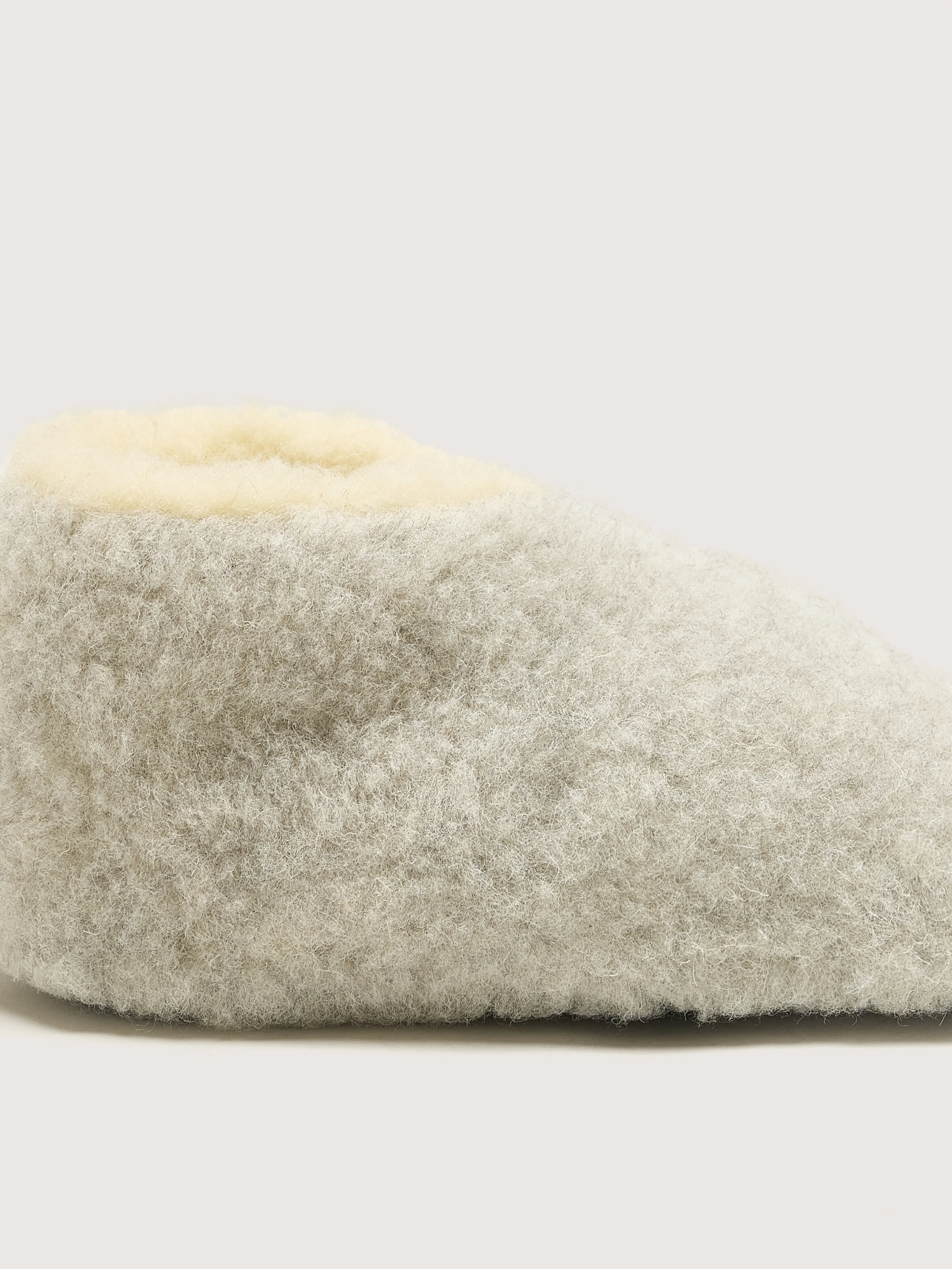 Comfy Slippers (242 / W / LIGHT GREY) - Image 5