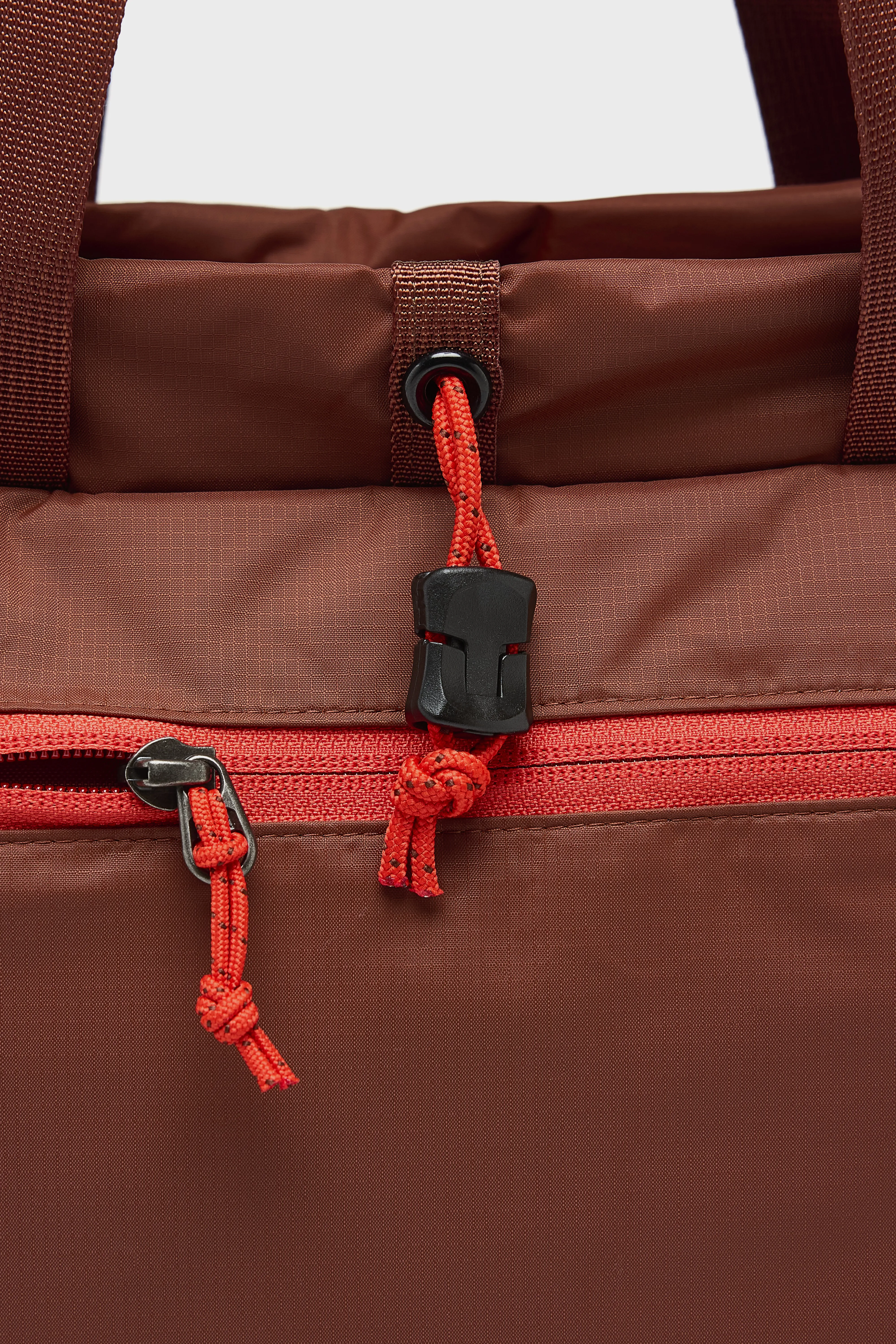 Terravia Tote Pack  (252 / W / RED) - Image 4