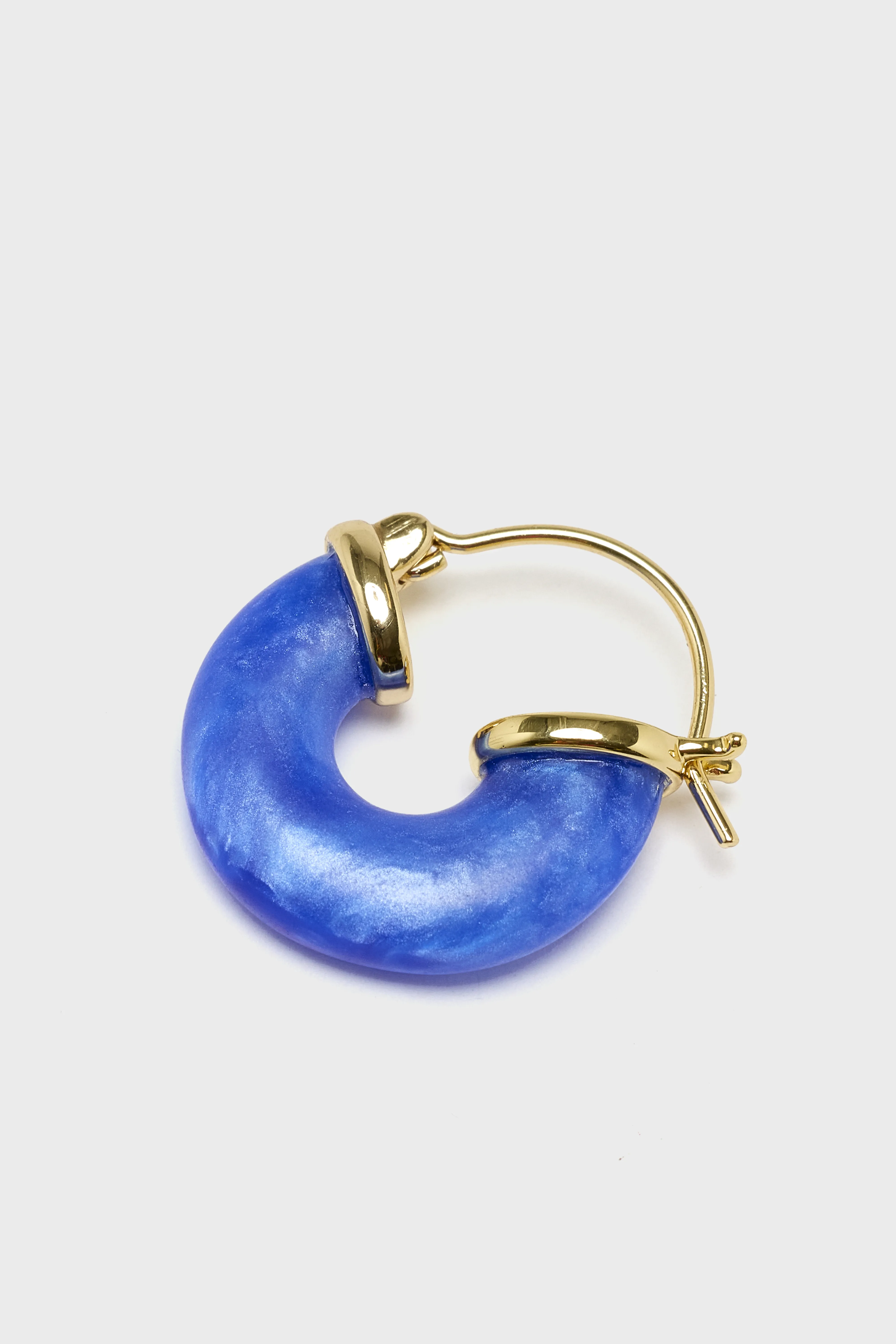 Petit Swell Hoop Earrings  (251 / W / GOLD) - Image 3