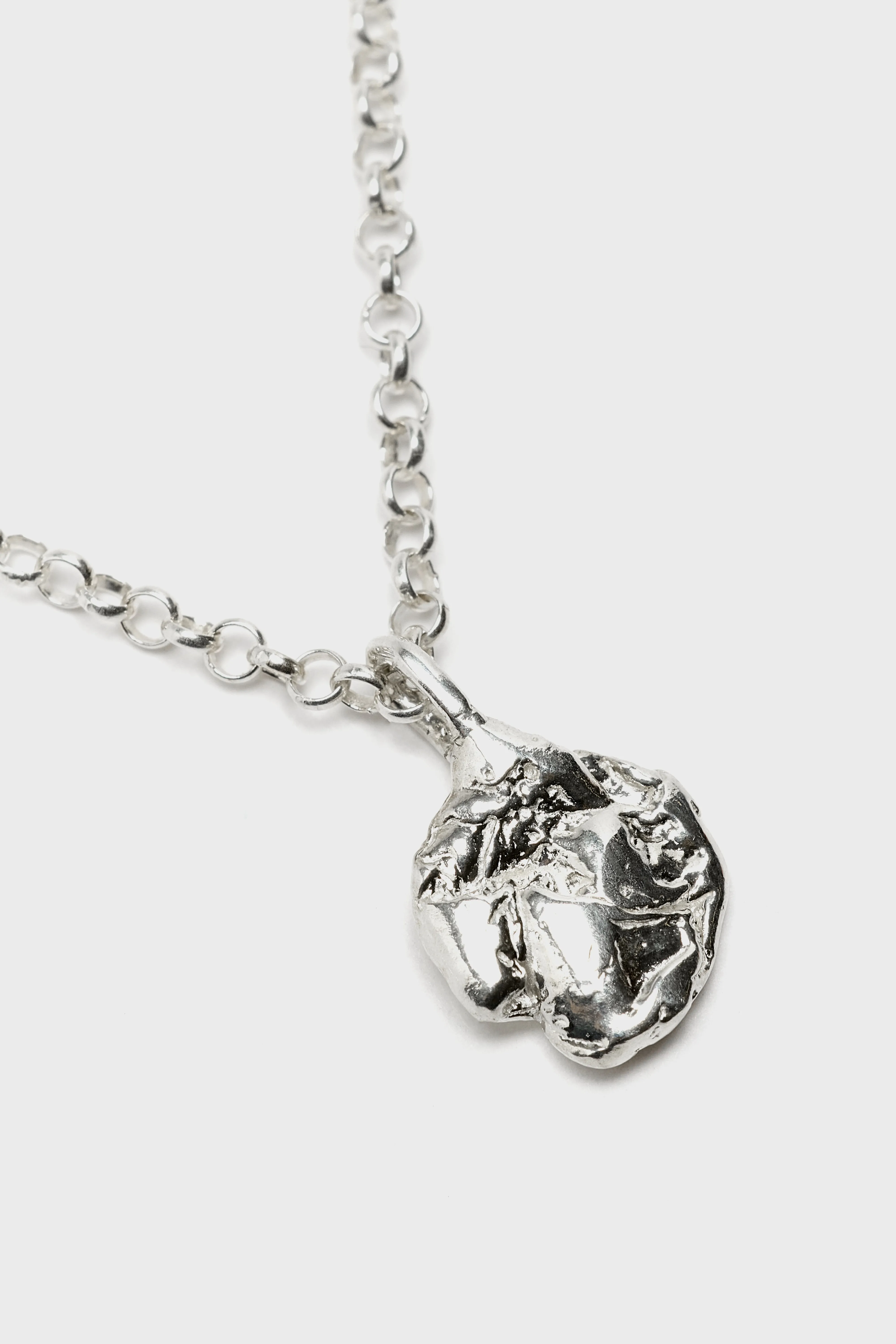 La Mer Necklace  (261 / W / SILVER) - Image 4
