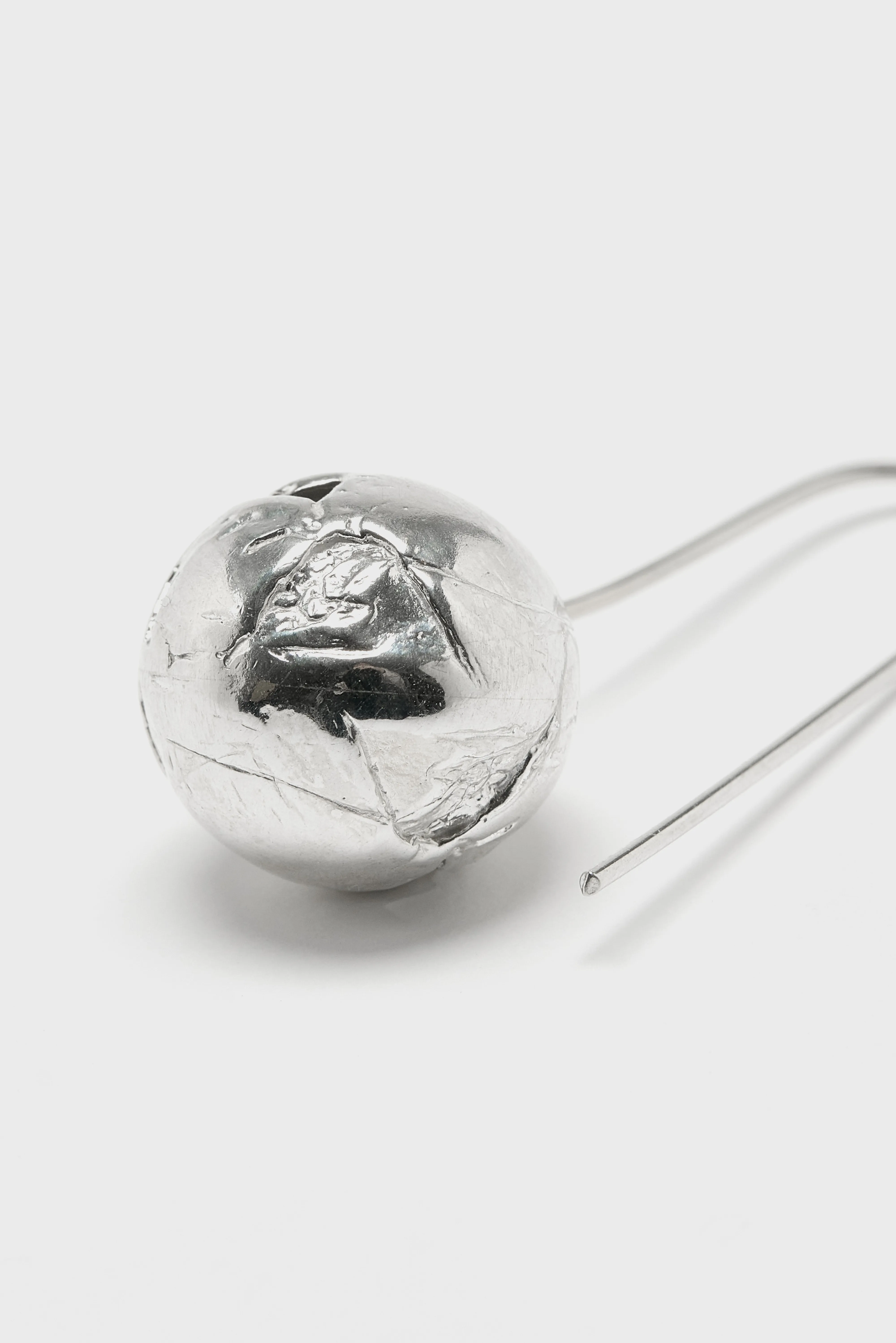 Phae Earrings  (261 / W / SILVER) - Image 5