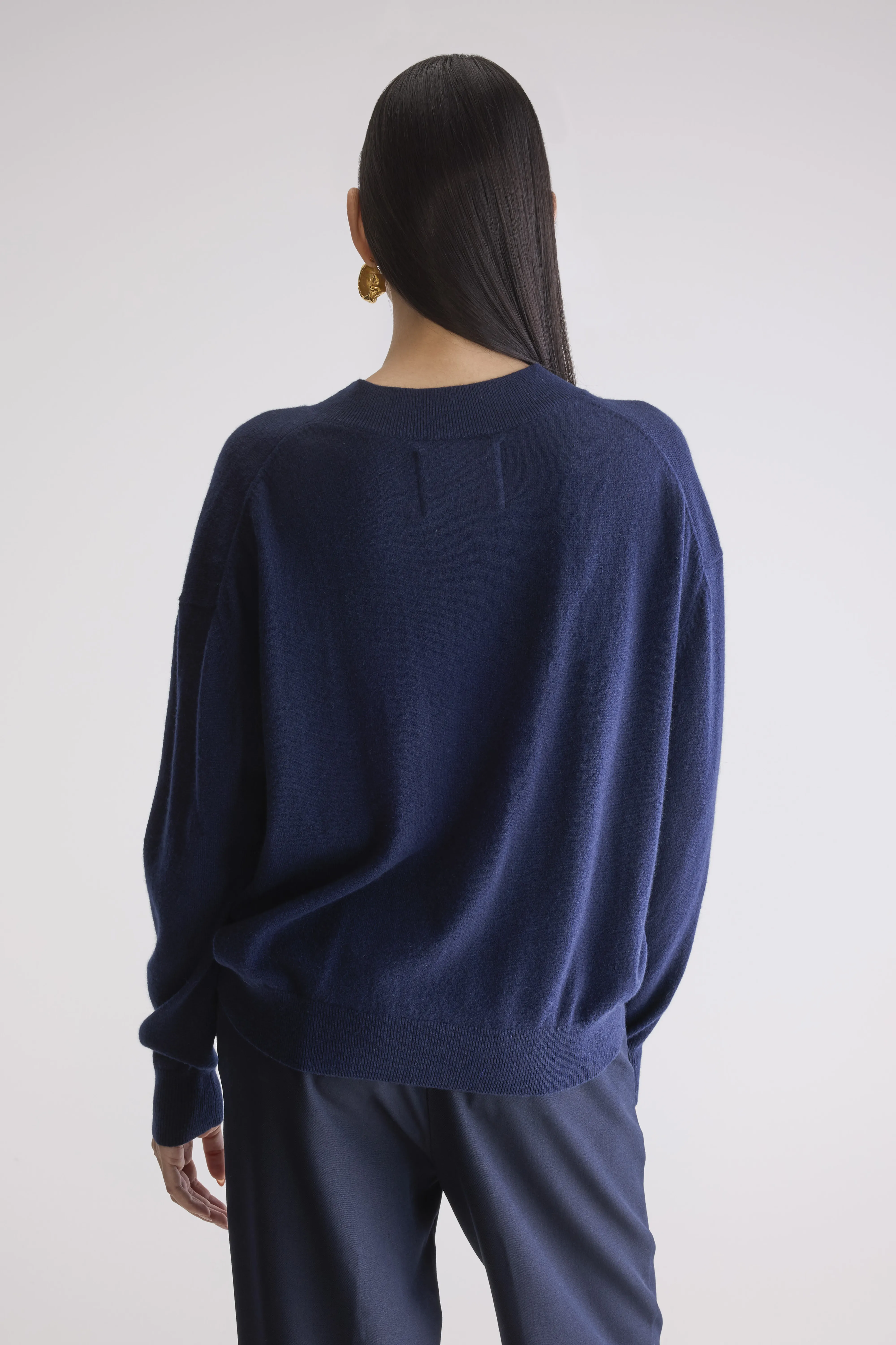 Slax cashmere sweater (252 / W / NAVY) - Image 4