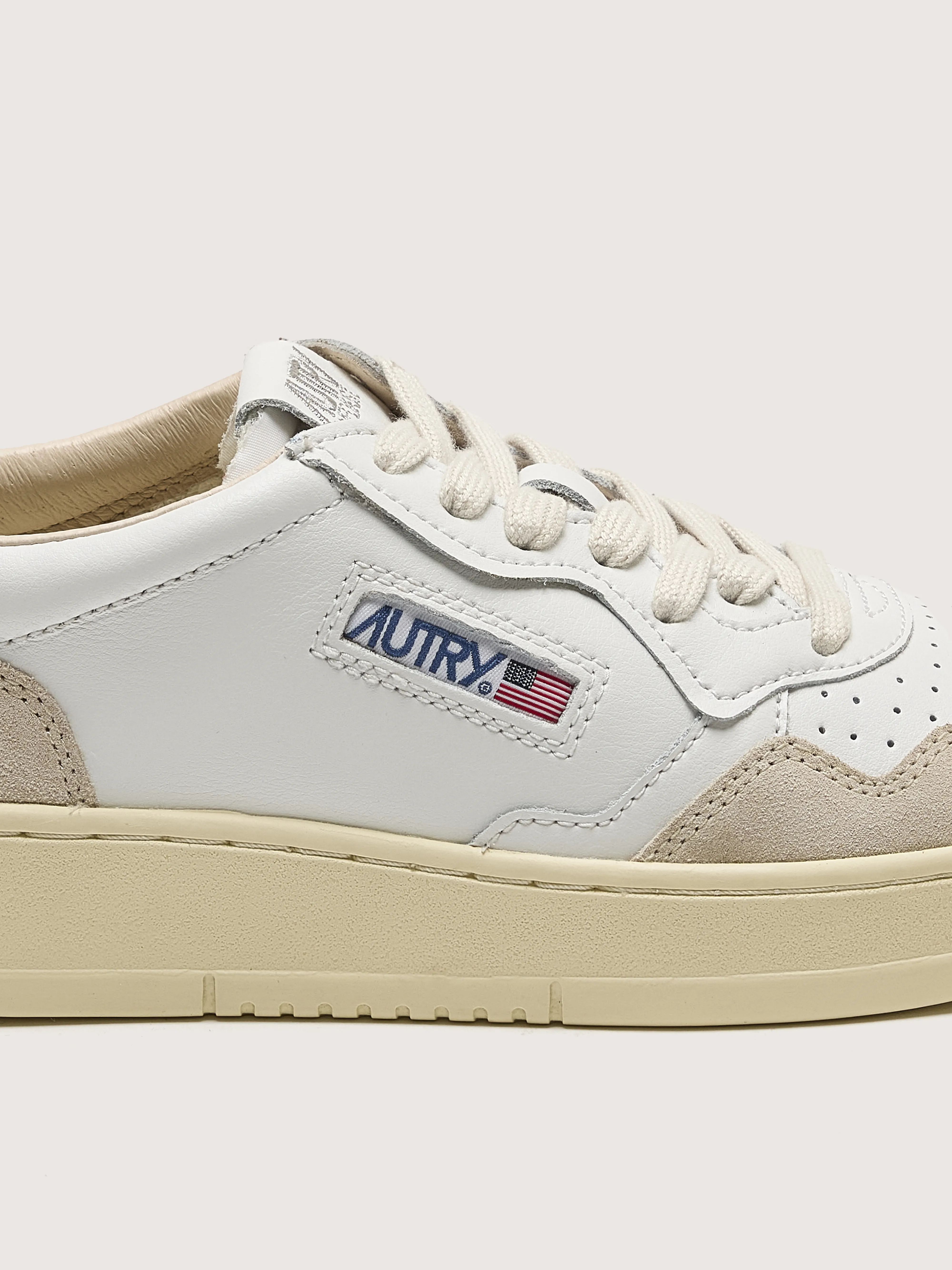 Medalist Low for Women (242 / W / SILVER) - Image 5