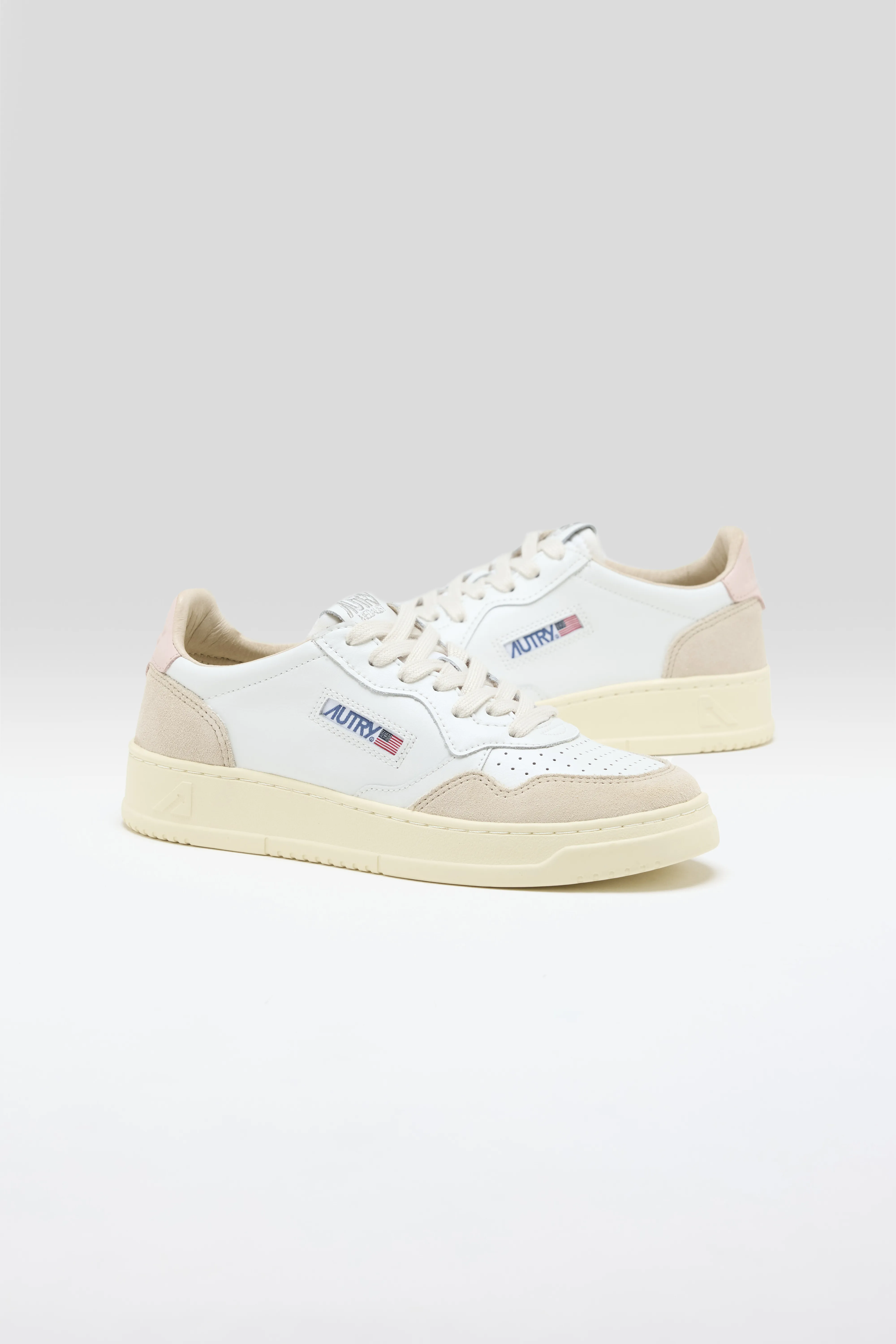 Medalist Low for Women (251 / W / PINK) - Image 3