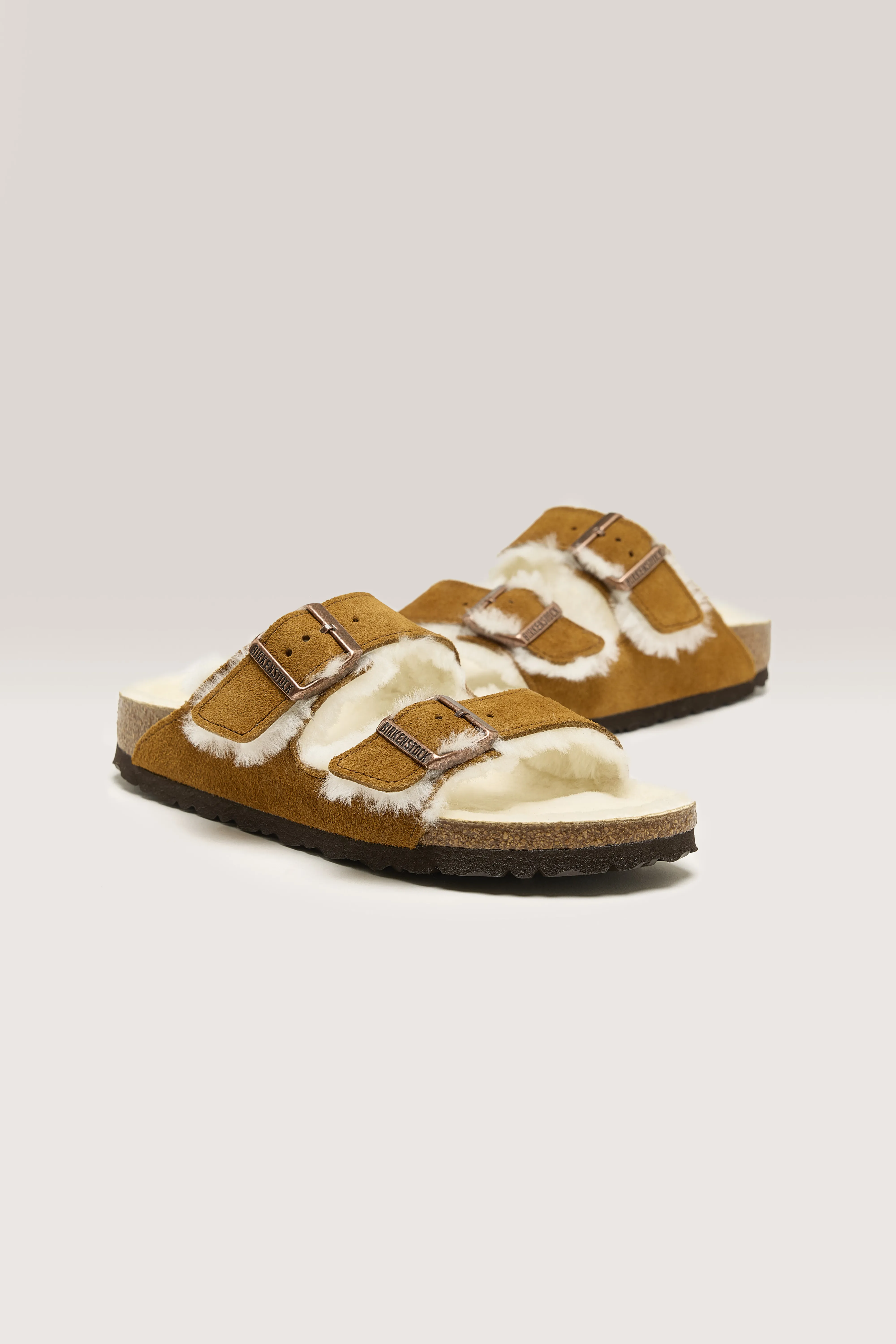 Arizona Shearling Sandals (242 / W / TAN) - Image 3