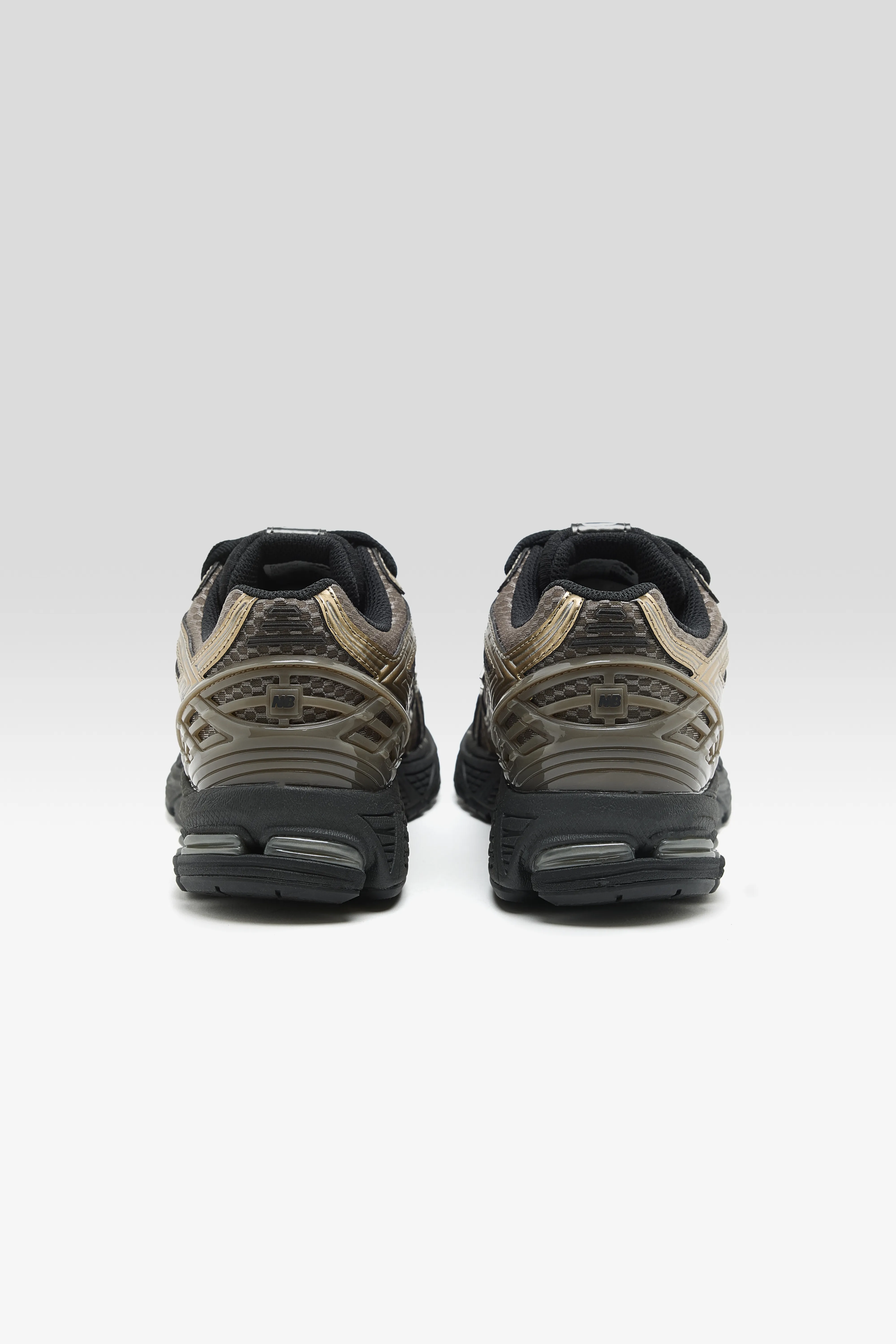 1906R for Women   (252 / W / BROWN) - Image 5