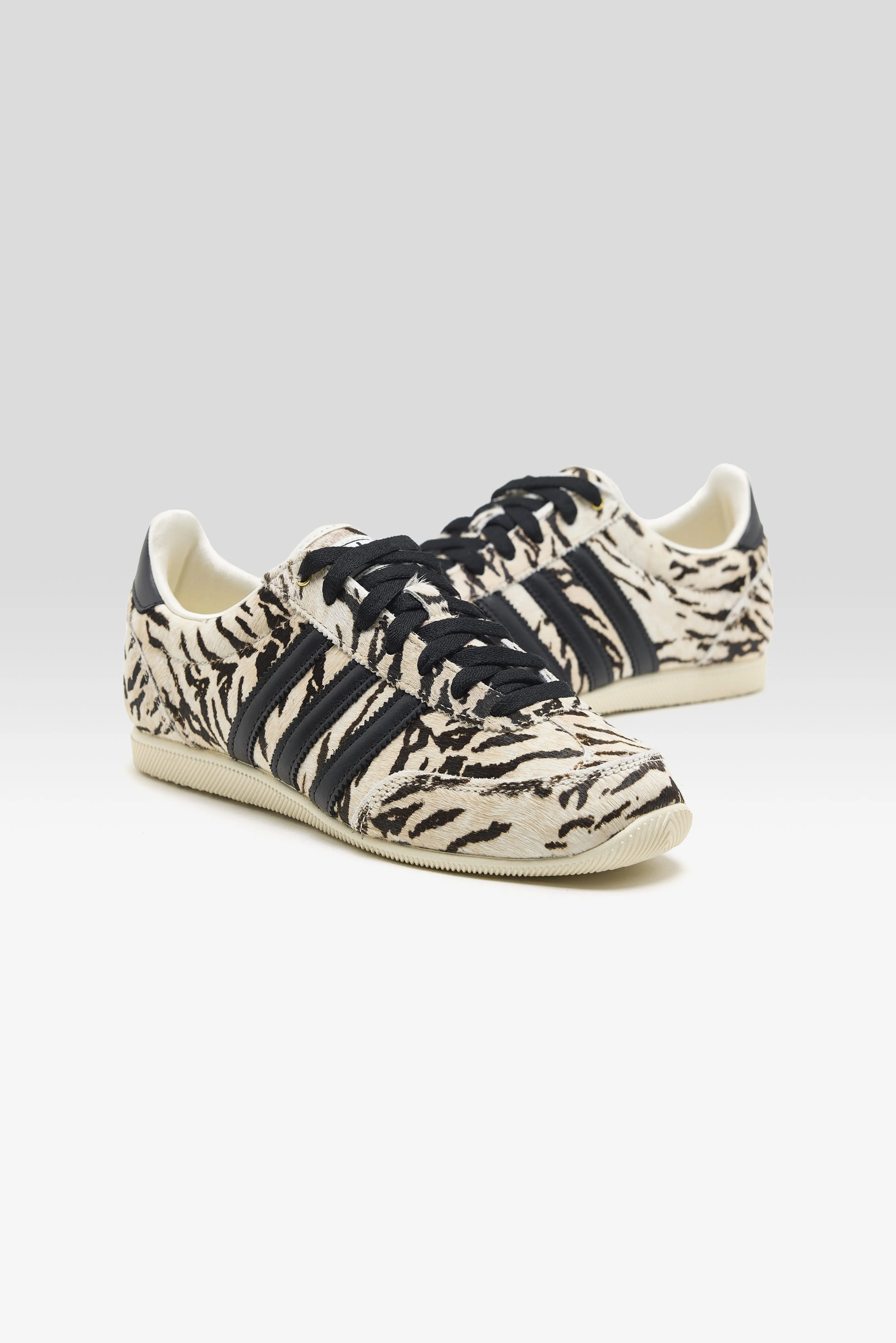 Japan for Women  (261 / W / BLACK/WHITE) - Image 3